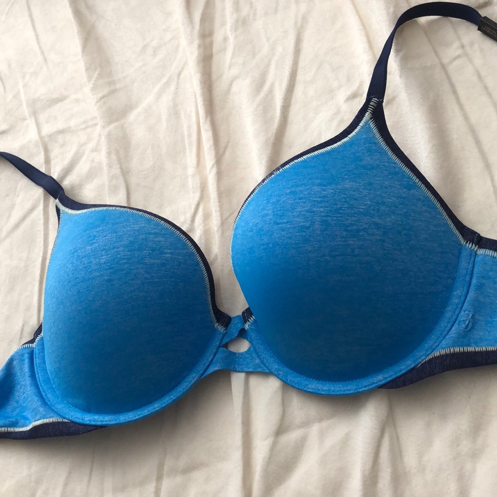 Victoria’s Secret Bra.